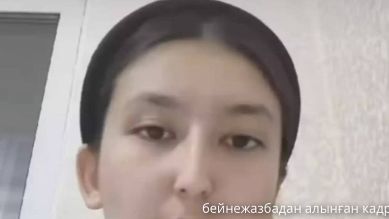 «Жыныстық мүшесін көрсететін»: мұғалім ағасы 10 жыл бойы үздіксіз зорлап келген қыз үндеу жасады (ВИДЕО)