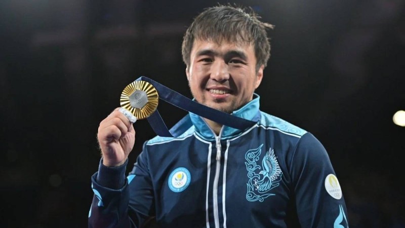 "Қатты ұялдым": Елдос Сметов Олимпиададағы жеңісінен кейін не үшін намыстанғанын айтты