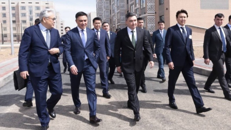 Олжас Бектенов Шымкент қаласының дамуы және Президент Жолдауын іске асыру шараларымен танысты
