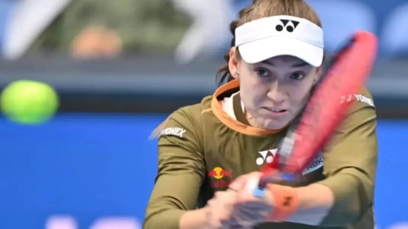 Рыбакина Токио турнирінің жартылай финалында ойнаудан бас тартты