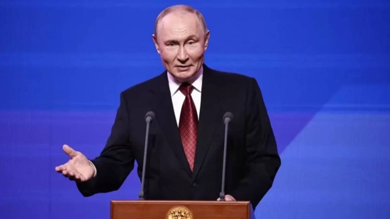 Путин Трамптың Будапештте кездесуден бас тартуына қатысты пікір білдірді