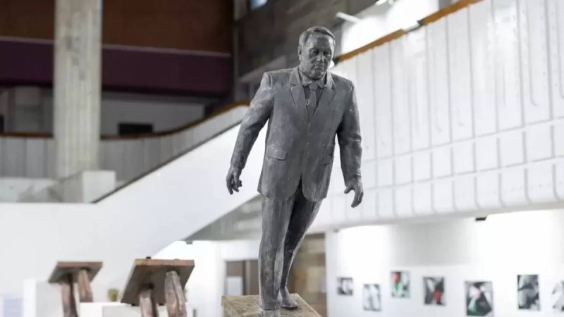 "Құлаған Назарбаев" Мәскеуге аттанды 