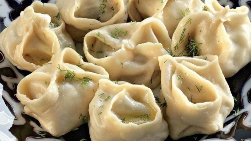 Енесін өлтіріп, етінен тамақ жасаған келін елді шошытты  