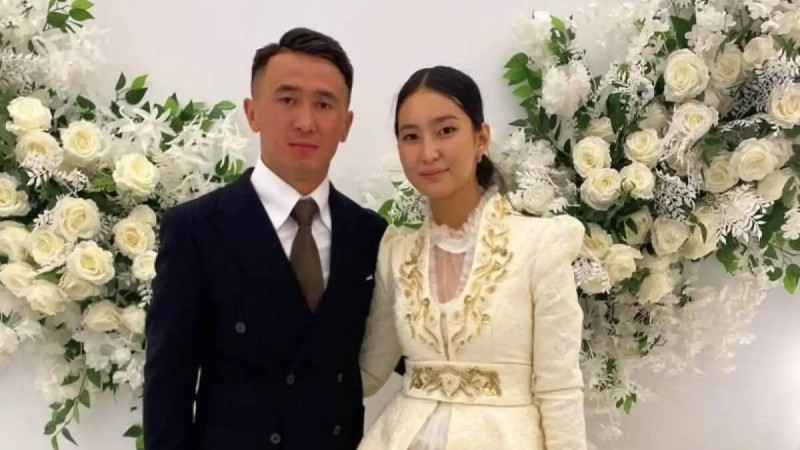 Махмұд Сабырханның бірінші әйелі ел естімеген шындығын айтып, баласын көрсетті (ФОТО)