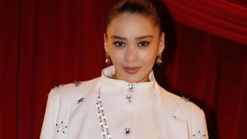 "Түрмедегі күйеуім үйімді сатып жіберген". Индира Елемес Тоқаевтан көмек сұрады