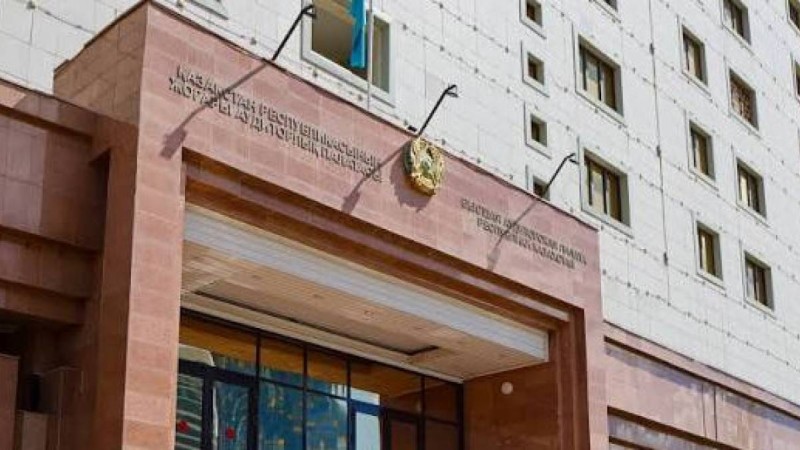 Аты аталмаған. Тәртіптік жазаға тартылған ректорлар мен шенеуніктер тізімі жарияланды