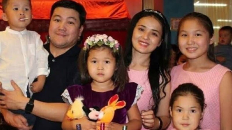 “Оның нашар адам екенін айтуда, бірақ” - Қабатовтың қызы тағы да мәлімдеме жасады