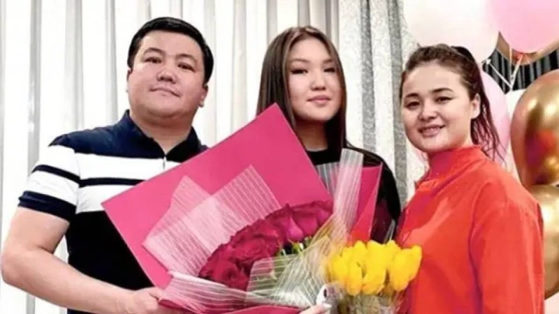 "Күйеуді өзім таңдаймын": Тұрсынбек Қабатов қыздарына ерекше талап қойды