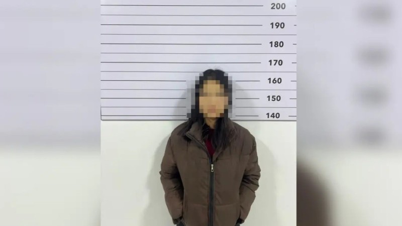 Қырғызстанда жігітімен сүйіскен бойжеткен оның тілін суырып алған