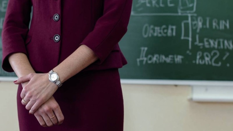 21 жыл әдебиеттен ұстаздық еткен мұғалім сабақ барысында қайтыс болды