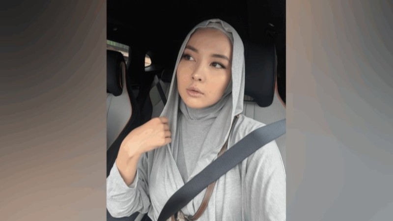 "Өз-өзіммен ұзақ күрестім": Әнші Айдана Меденова хиджабын шешті ме? (ФОТО)