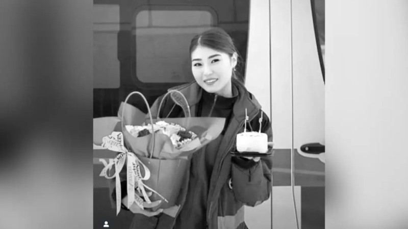 Астанада үстіне кондиционер құлап кеткен фельдшер ауруханада қайтыс болды