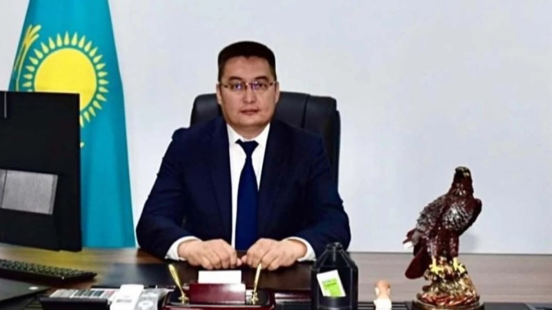 Асхат Шахаров Хромтау қаласы әкімінің ұсталуына қатысты пікір білдірді