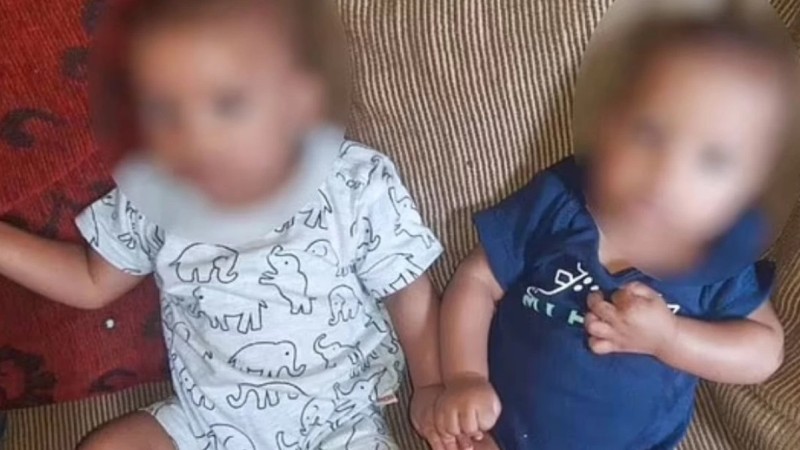 19 жастағы ару әкелері әртүрлі егіз босанды