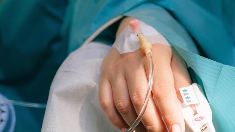 Бір үтірдің кесірінен екі жасар бала ауруханада көз жұмды