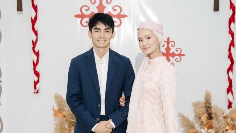 "Үлкен қуаныш": Сәкен Майғазиевтің келіні сүйінші жаңалығын жеткізді (ФОТО)