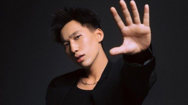 Әнші “Калифарния” Дариға Бадықованың өтірігін ашты