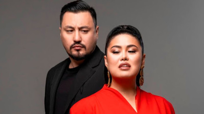 "Олжеке әдемі, бағалы сырға үшін рахмет": Дариға Бадықова қымбат сыйлығын көрсетіп мақтанды (ФОТО)