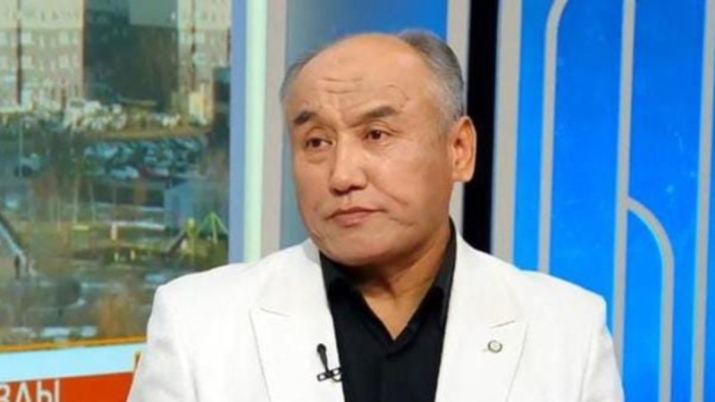 Танымал әнші Сәкен Қалымов отбасындағы сұмдық жайтты айтты (ФОТО)