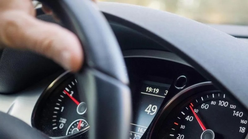 "Жылдамдықты 66 км/сағ асырғандарға айыппұл салынады": Ішкі істер министрлігі желідегі ақпаратқа жауап берді