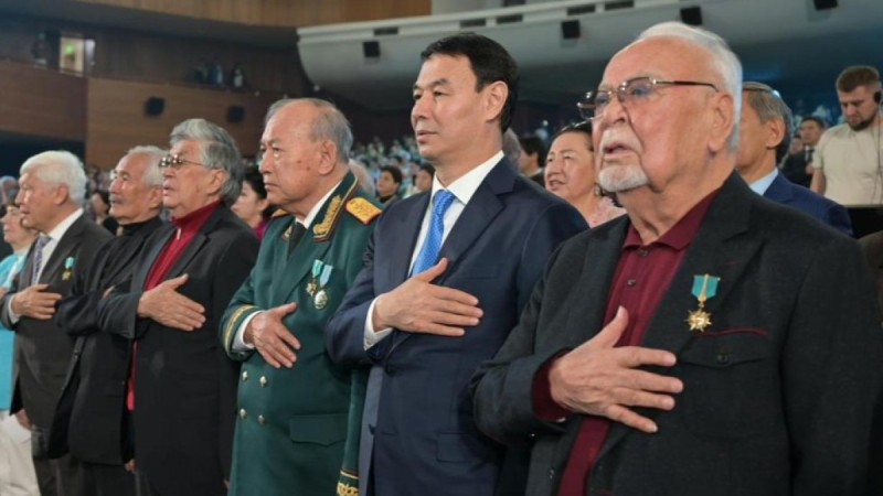 Алматыда Республика күніне арналған салтанатты концерт өтті