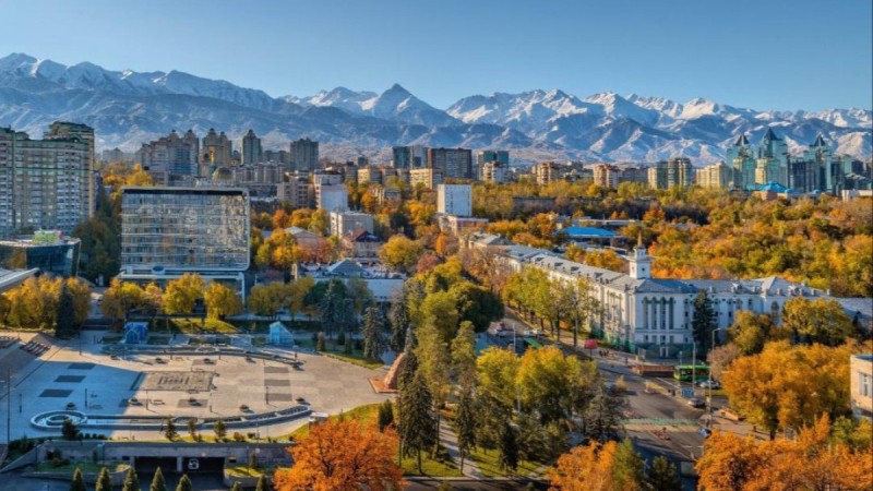 Алматыда экологиялық реформалар күшейтілді: Ауаны қорғаудың жаңа ережелері және жастардың белсенділігі