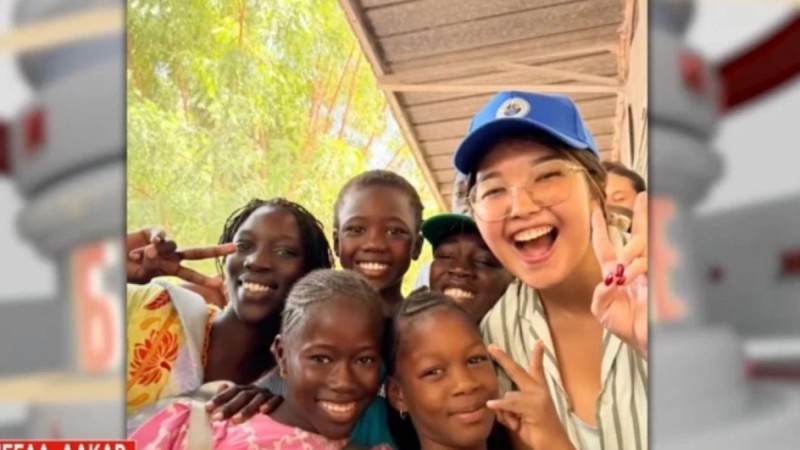 Қазақ қыз Африкада бастауыш сынып оқушыларын оқытып жүр