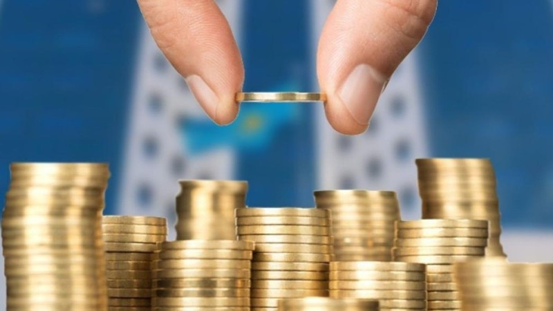 Тоқаев бюджетті бекітті: зейнетақы өскенімен, төменгі айлық сол күйі қалды