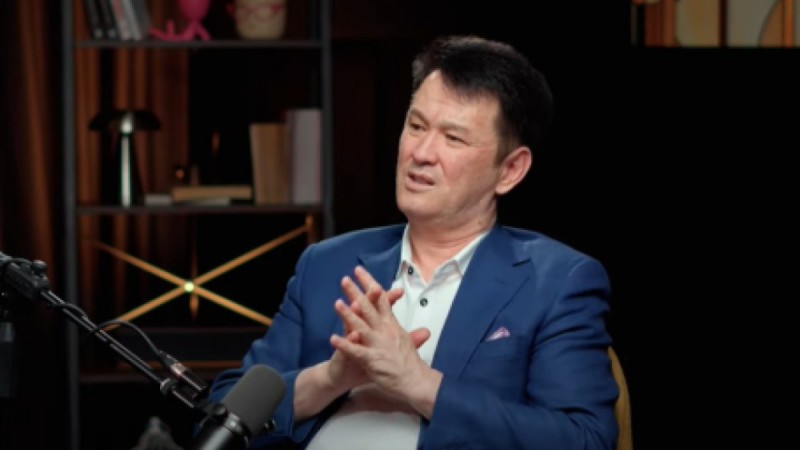 "Марқұм әйелімнің жылуы өмірімнің соңына дейін жетеді": Медеу Арынбаев көзіне жас алды