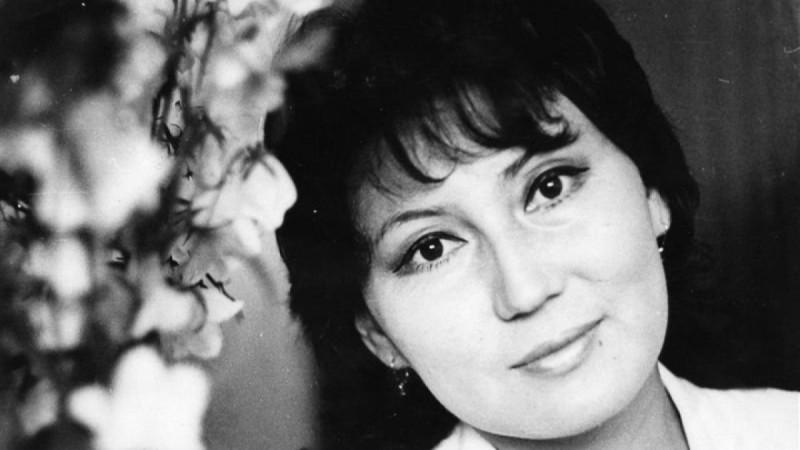 "Нағыз ханшайым еді": желіде Мәдина Ерәлиеваның ерекше видеосы тарады (ВИДЕО)