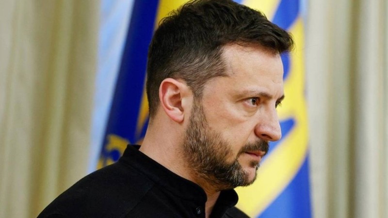 "Басқа елге жасырын түрде көшуі мүмкін": Зеленскийге қатысты ел бұрын-соңды естімеген хабар шықты