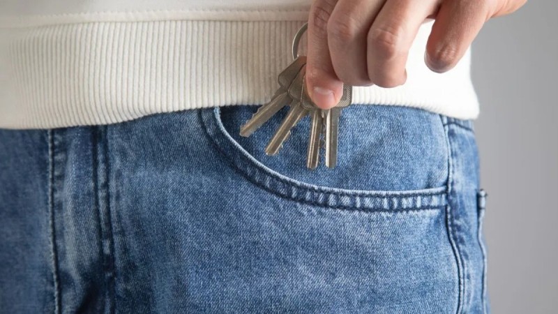 Қарағандыда екі жасөспірім жалдамалы пәтерден өлі табылды