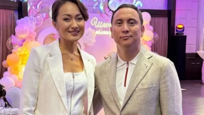 "Бір сәттегі адасу": Бақыт Тұрман күйеуінің "тоқалы" жайында айтты