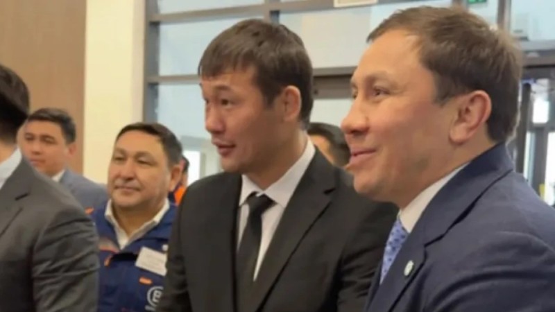 Геннадий Головкин мен Шавкат Рахмонов Көкшетауда көпшілікпен жүздесті