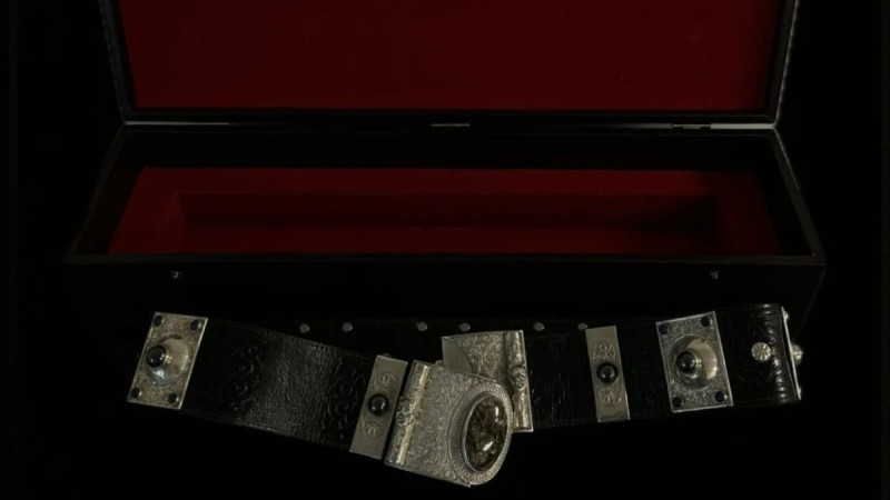 Мәсімовтің белдігі мен 182 миллиондық сағат: тәркіленген заттар нешеге саудаланып жатыр