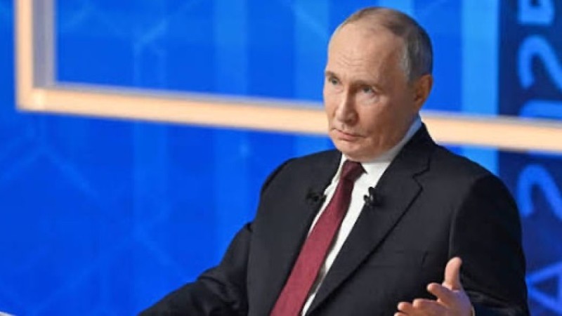 Аляскадағы кездесу: Путин келіссөздер жайлы мәлімдеме жасады