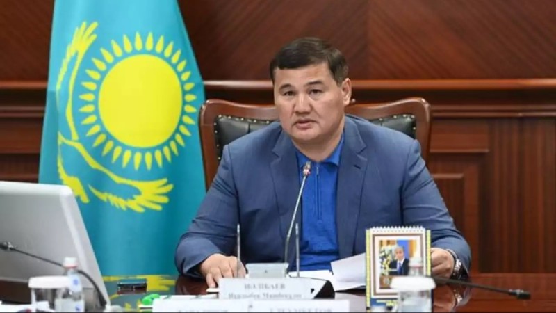 Нұрлыбек Нәлібаев Назарбаевты үлгі тұта ма: әкім сұраққа жауап бермеді