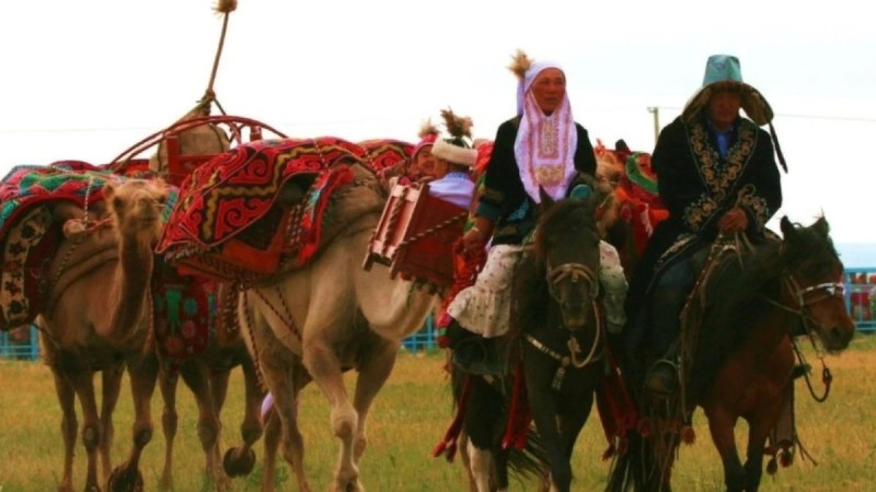 «Қазақтардың тірі болып, жер басып жүргендері татарлардың арқасы»