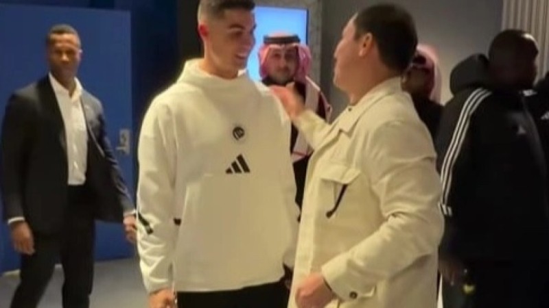 Геннадий Головкин мен Криштиану Роналду Эр-Риядта кездесті (видео)