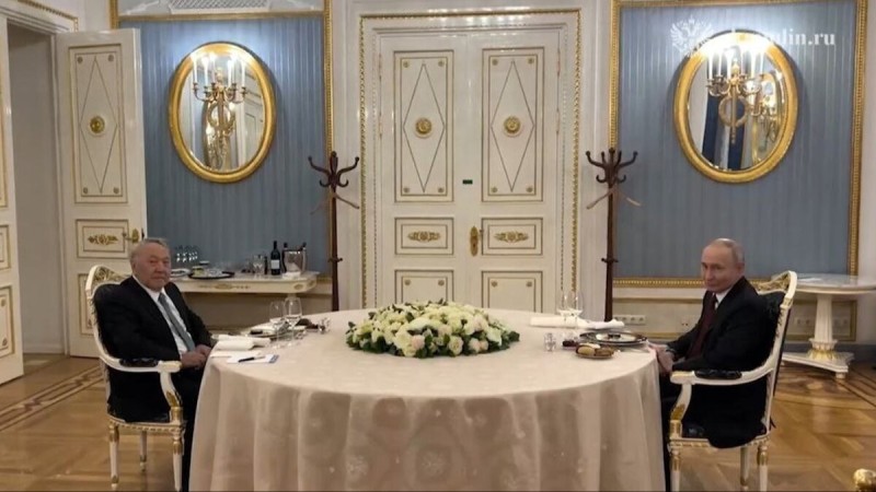 Путин мен Назарбаевтың кездесуі туралы ел естімеген тың дерек шықты
