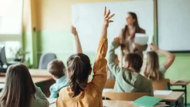 Бектенов жекеменшік мектептер мен медициналық ұйымдарды субсидиялауда алаяқтық кеңінен тарағанын айтты