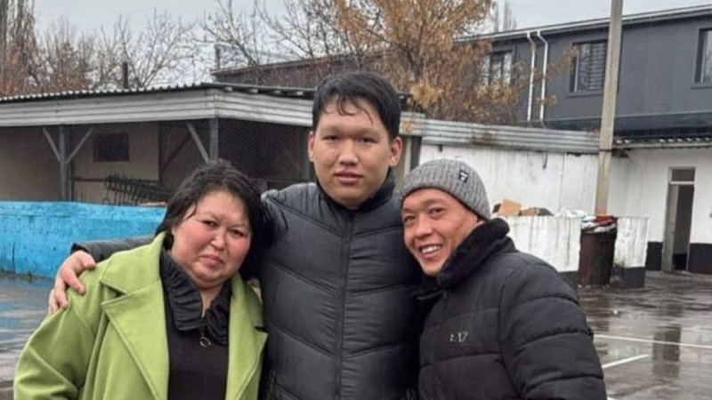 "Бір айдан кейін табытпен оралды": Жамбыл облысында ұлттық ұлан сарбазы көз жұмды