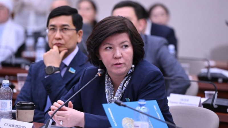 Оқу-ағарту министрі мектеп директорларын 2+2 жүйесімен тағайындауды ұсынды