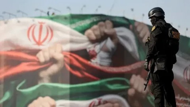 Араб елдері Трампты шабуыл жасамауға және «Иранға мүмкіндік беруге» көндірді