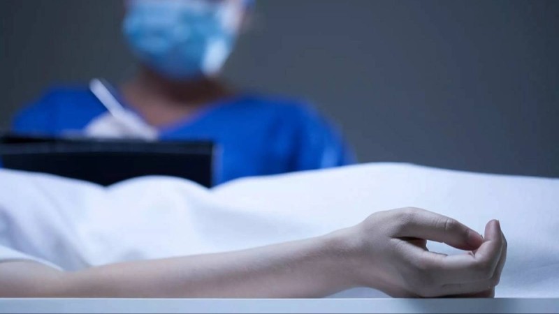 "Жаныңыз жәннатта болсын": Есімі елге танымал дәрігер 56 жасында көз жұмды (ФОТО)