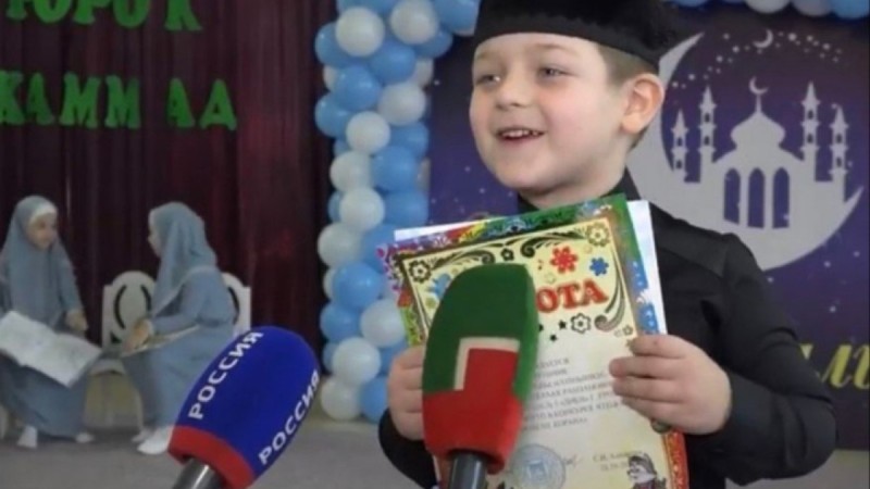 Рамзан Қадыровтың 7 жасар ұлы 8,5 млрд теңгелік үйлерге иелік етіп отырған