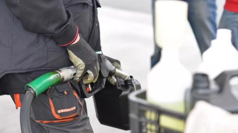 «Жол бермейміз»: Энергетика министрі бензин бағасының өсуіне қатысты пікір білдірді