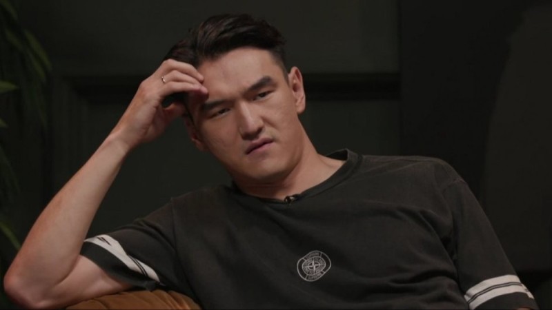 "Орыс тарихынан" өте алмады: Нұрлан Сабуровтың Ресейден кетуіне не түрткі болды?