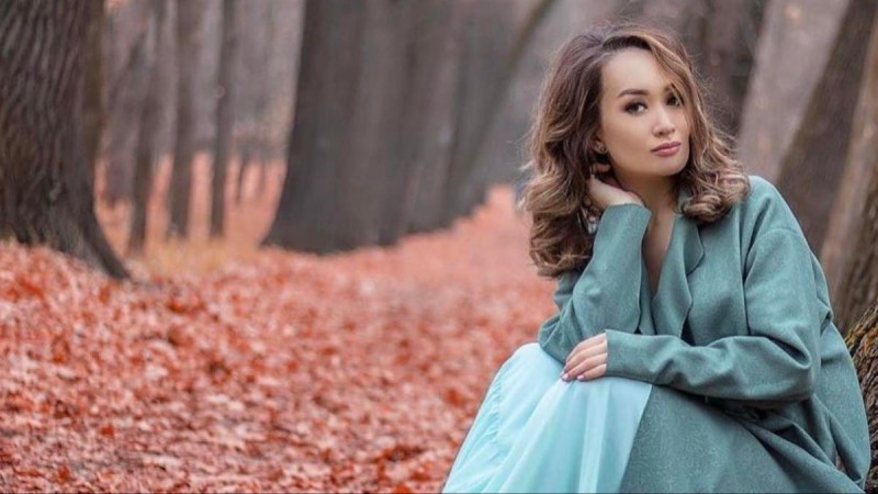 "Жаныңыз жәннатта болсын": Танымал әнші Ақерке Бүркітбай қайғылы жайтты айтты (ФОТО)