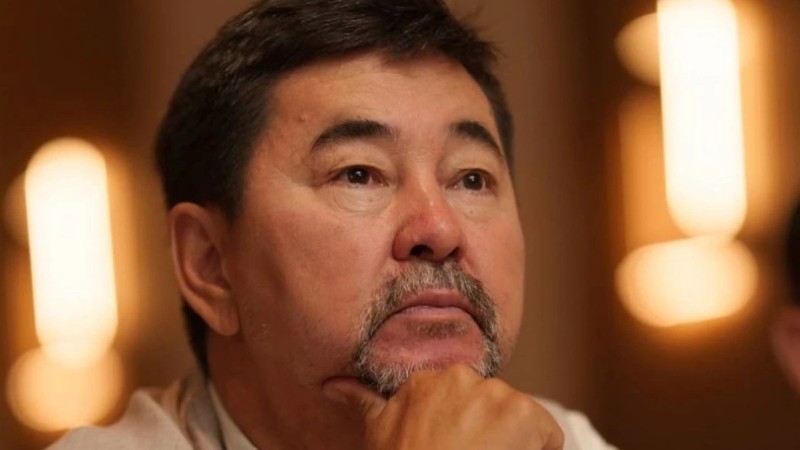 Марғұлан Сейсембай БАӘ-нің алтын визасын алды